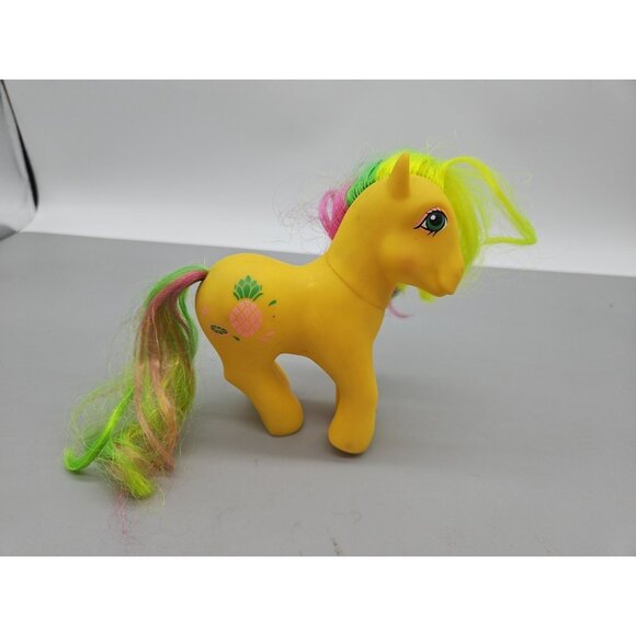Vintage My Little Pony 1987 G1 Tropical Ponies Tootie Tails Pineapple Pre-Owned - Picture 1 of 9